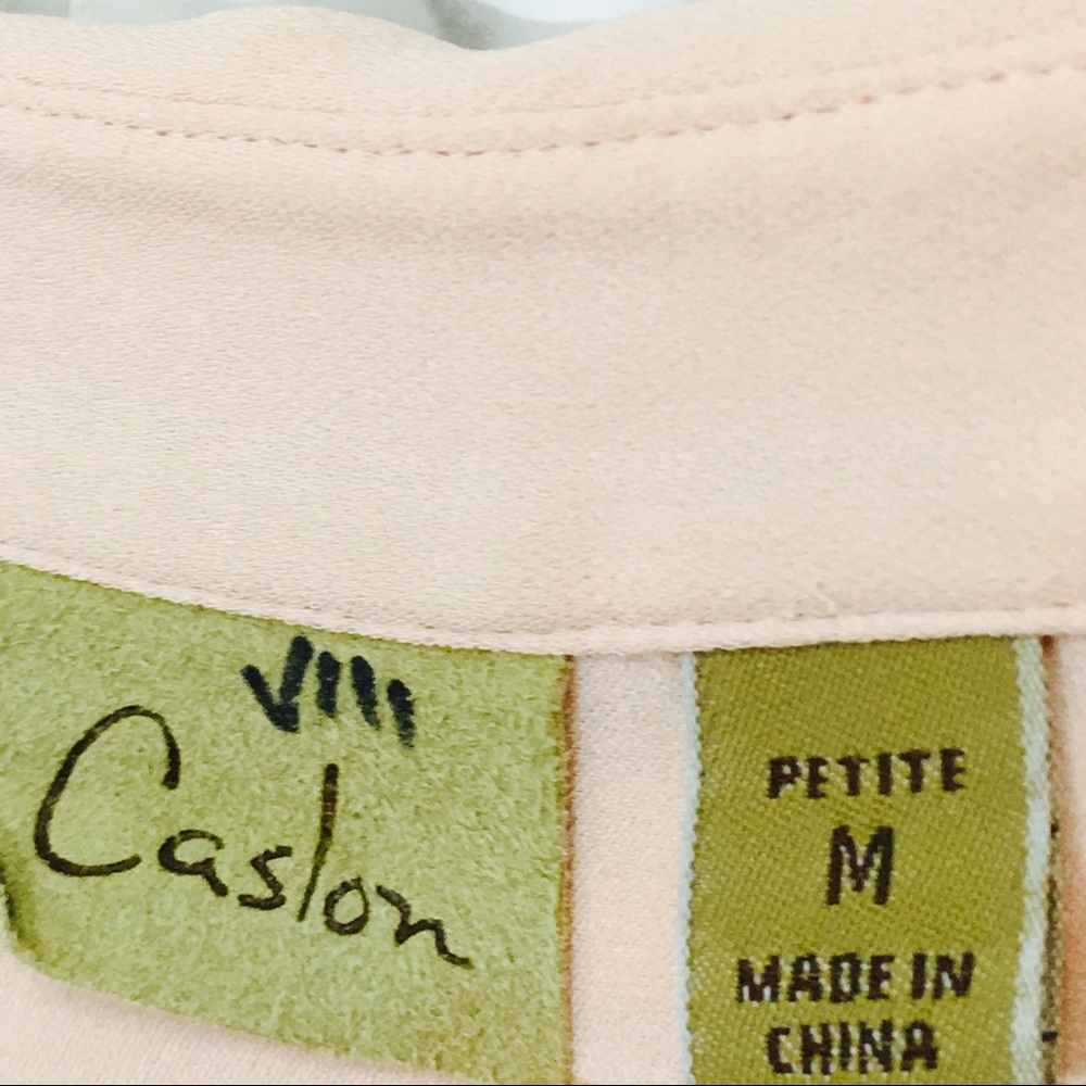 Calson Blush Button Down Blouse! - image 7